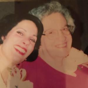 Meet your Posher, Joann